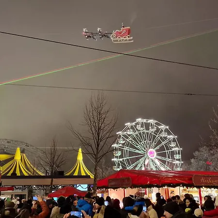 公寓 Exklusives Und Helles Dachgeschoss-apartment No 3 Im Zentrum Von Kassel, Schnelles 1gbit Internet, Geschirrspueler, Boxspringbetten *