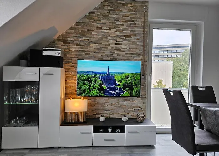 Apartment Exklusives Dachgeschoss-apartment: Zentral In Mit Highspeed-internet Kassel